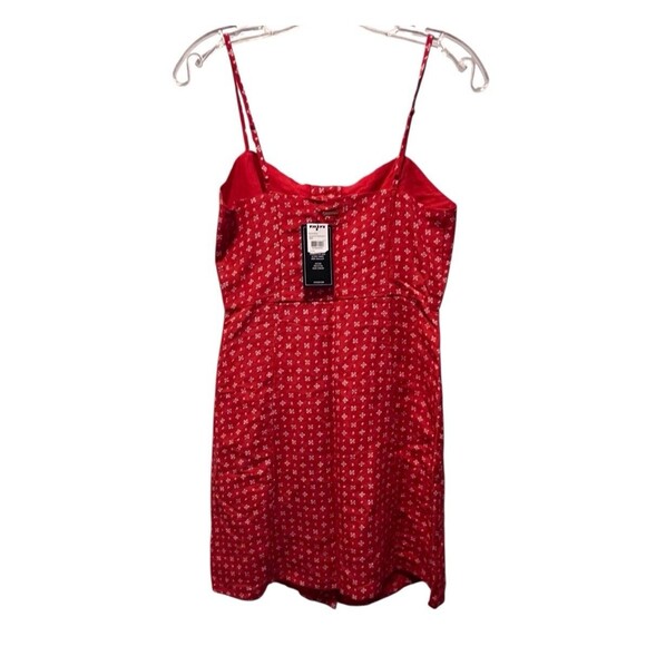 NEW VOLCOM SALT AND SUN RED BUTTON FRONT SPAGHETTI STRAP DRESS WOMANS XSMALL - Picture 2 of 16